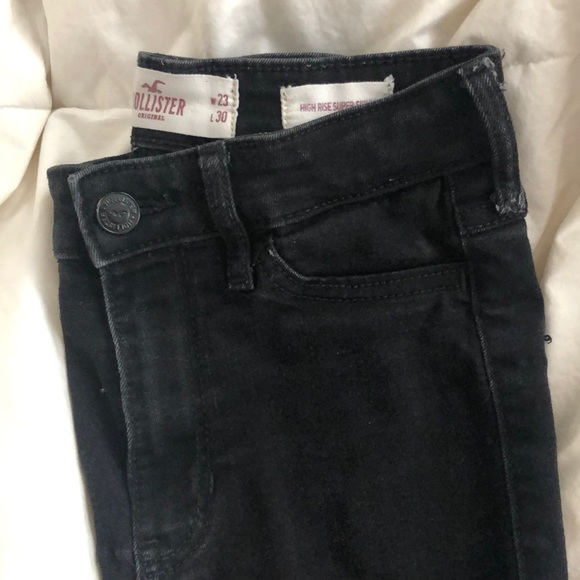 Hollister black skinny jeans - Picture 2 of 5